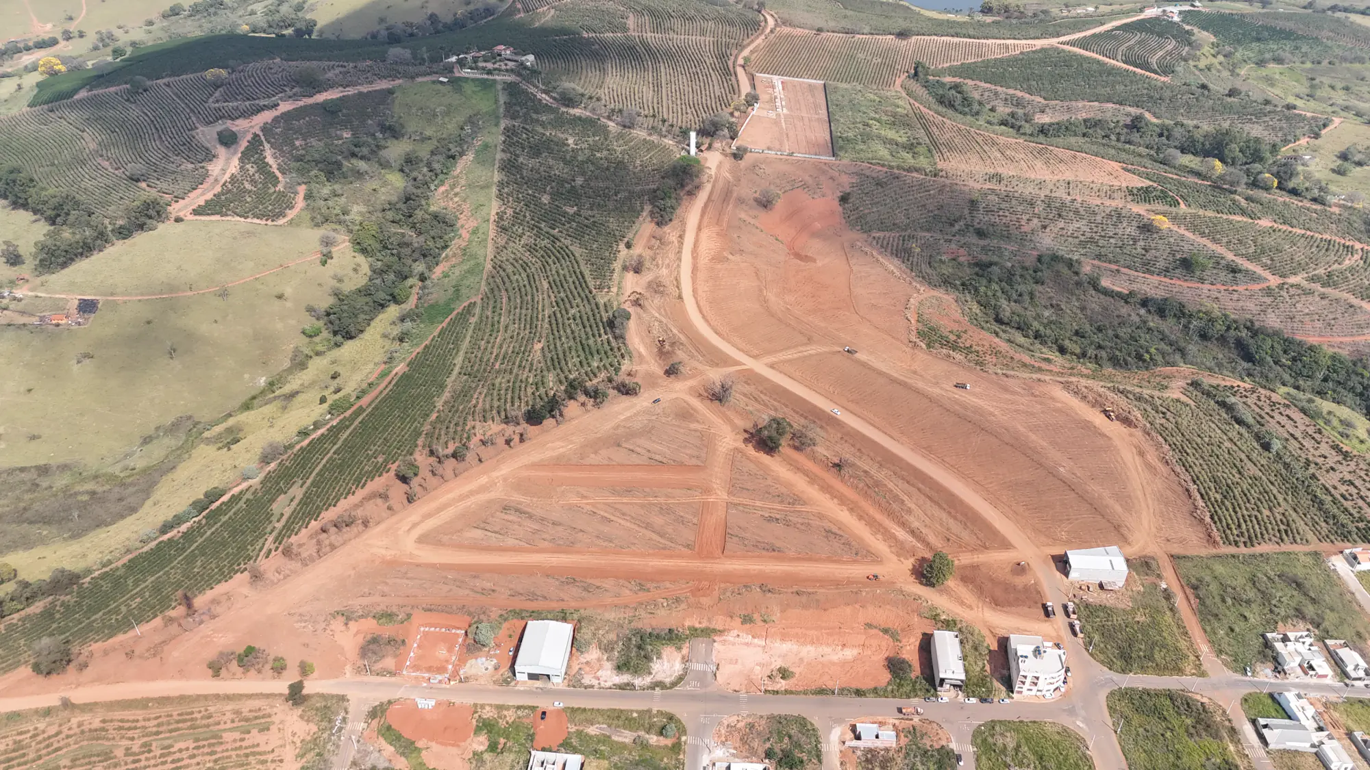 Foto aérea da obra do Parque São Lucas II, imagem 1 de 10